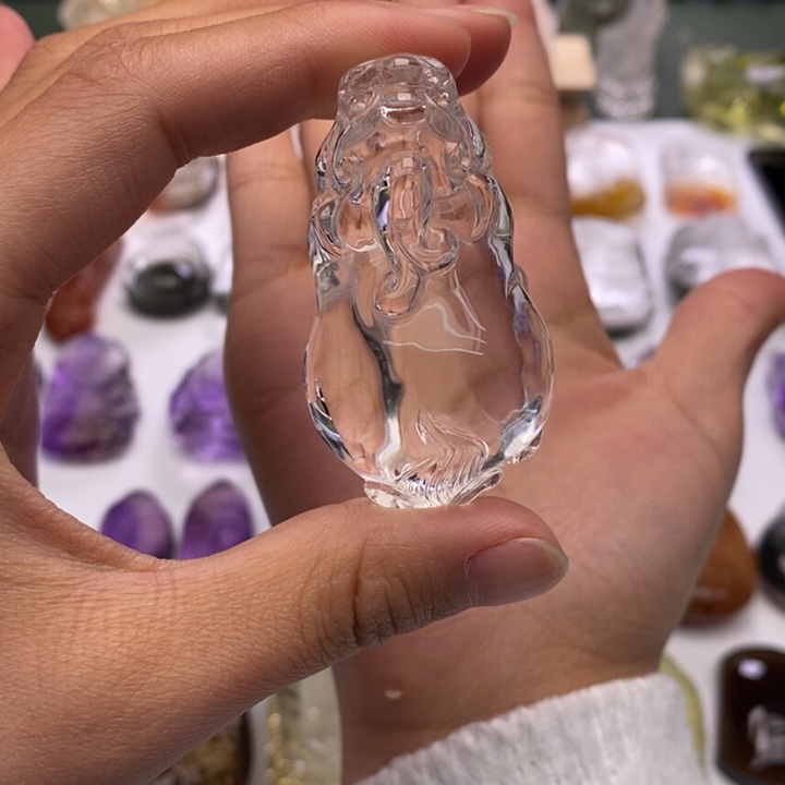 T***…未镶嵌颈饰水晶定制