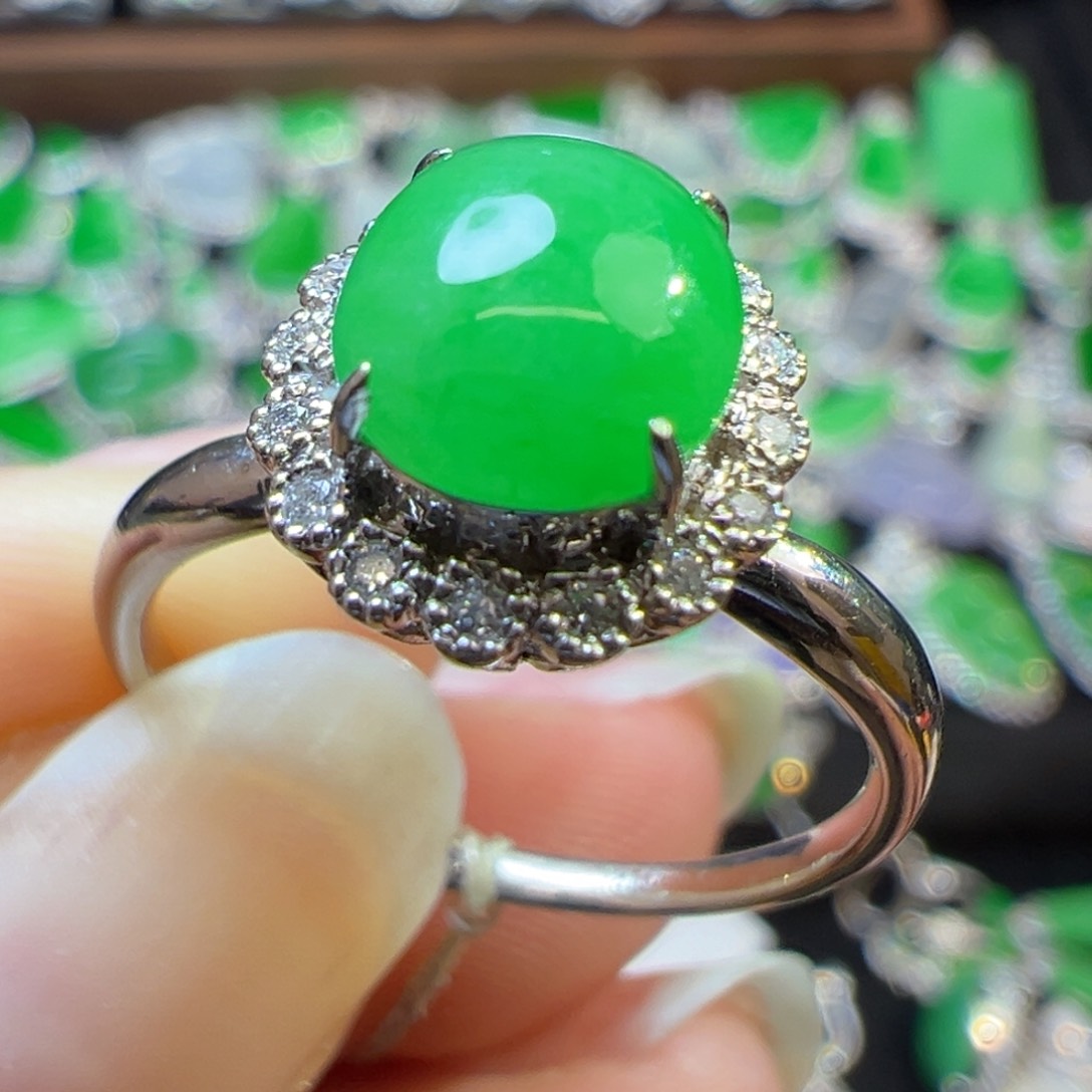 翡翠戒指18K金镶嵌收货48小时鉴赏期