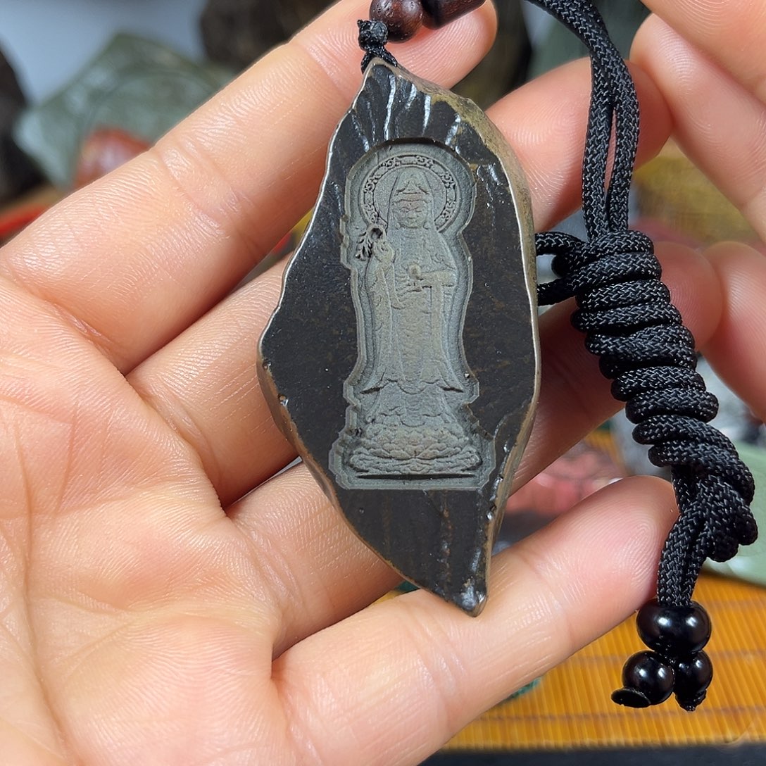 新疆戈壁石原石雕刻18