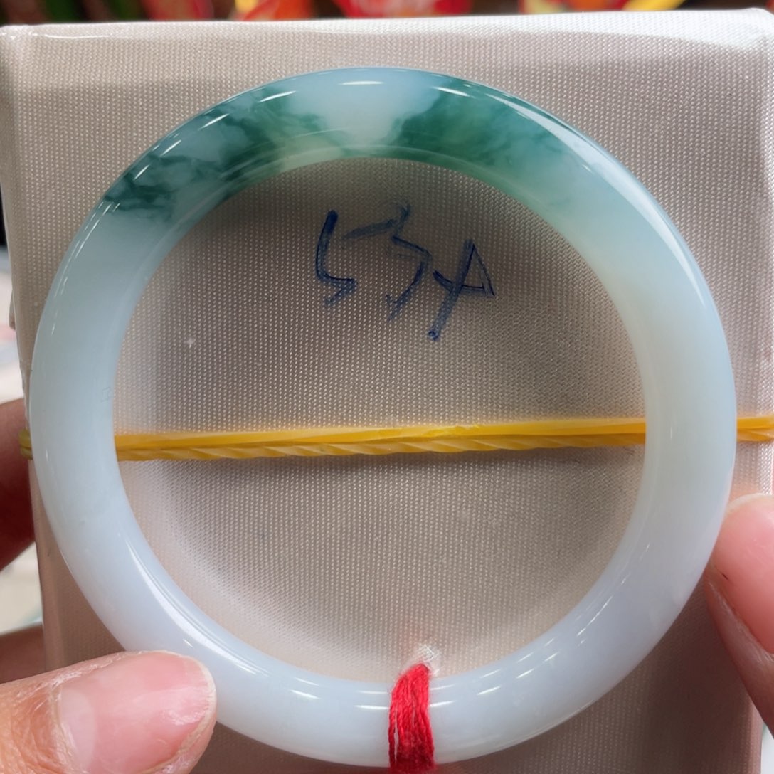 翡翠手镯未镶嵌缅甸翡翠手镯17