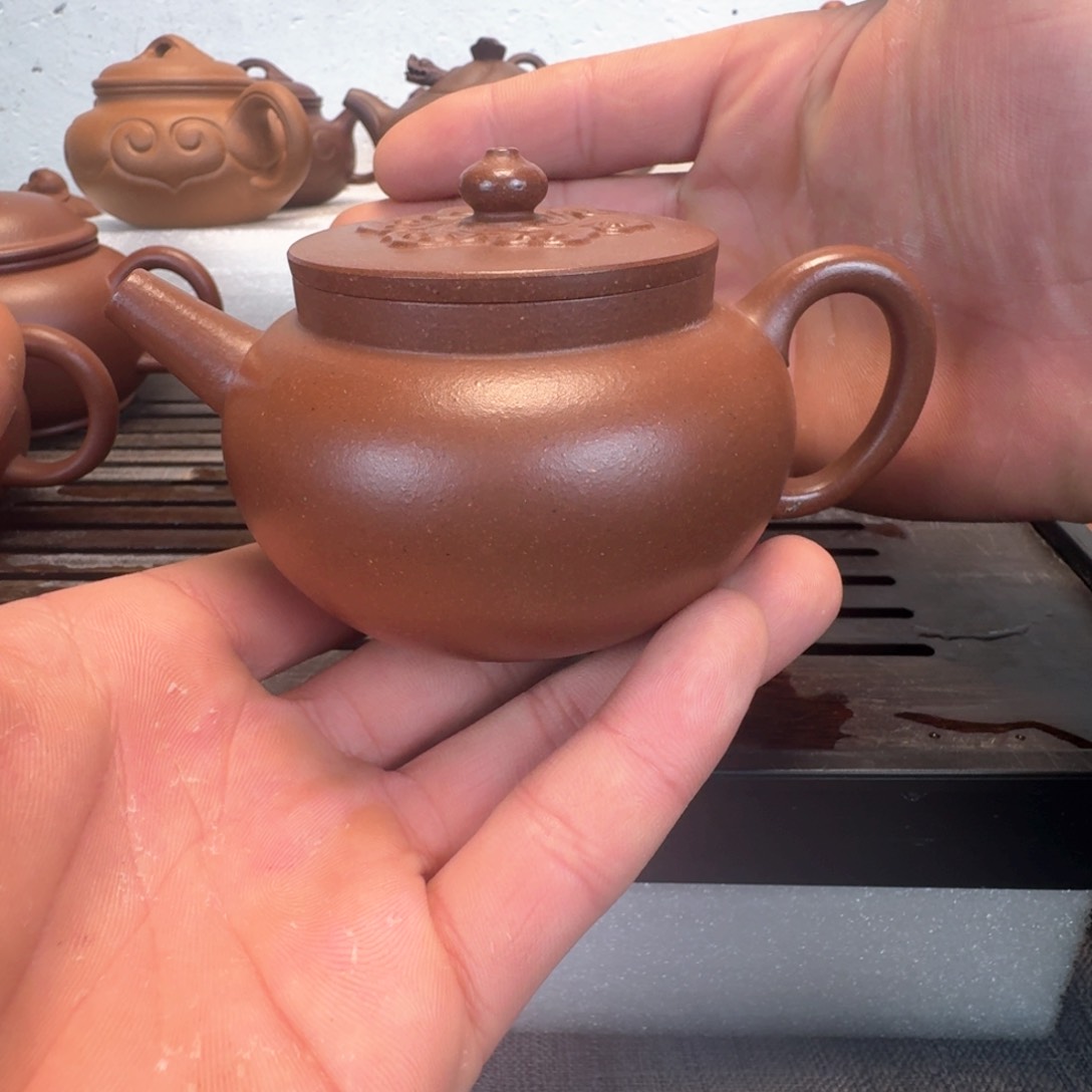 J**n宜兴紫砂壶半手工制作