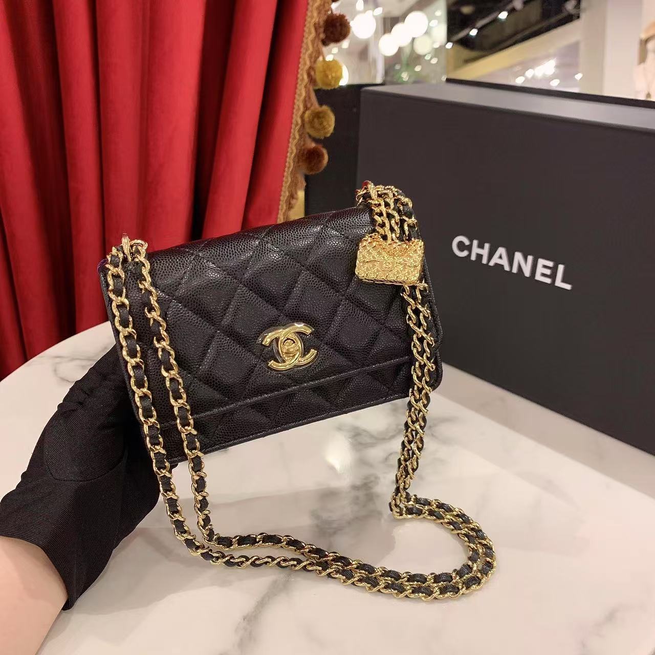 99新 Chanel/香奈儿 23s风琴吊坠wocmini黑色荔枝芯片款/86789717