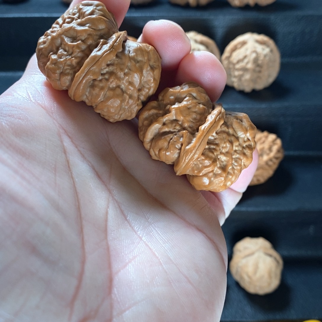 桃核把件山地蛤蟆微修37