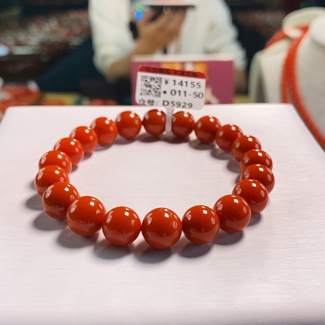 未镶嵌云端大水沟  10mm   多样性发一南红玛瑙