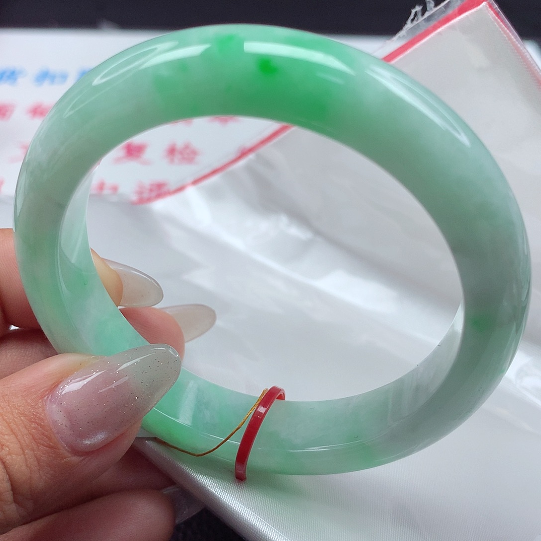 翡翠手镯未镶嵌5657天然缅甸a货翡翠手镯 0236