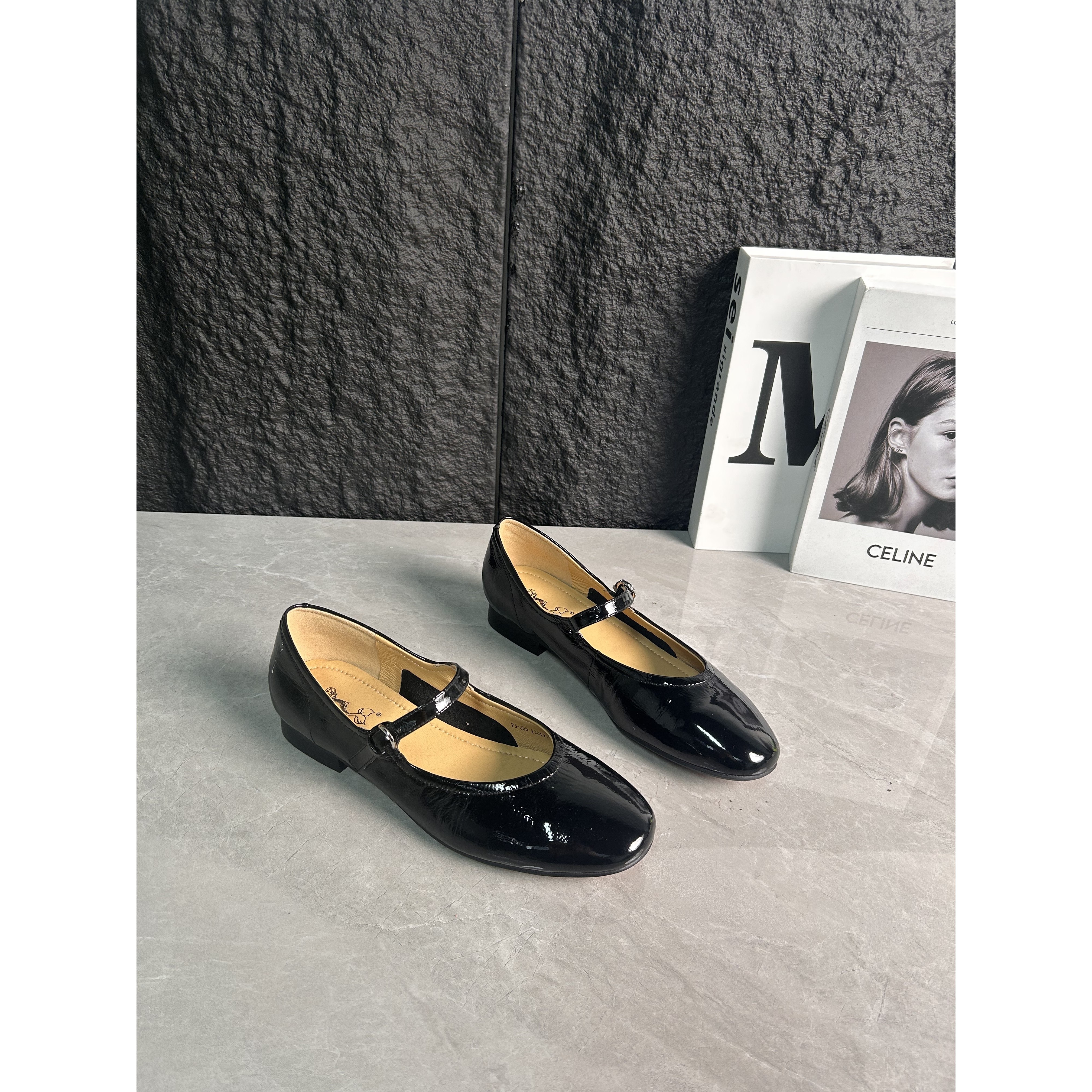 大龙甄选~牛皮/法式小方头浅口玛丽珍平底单鞋25-055