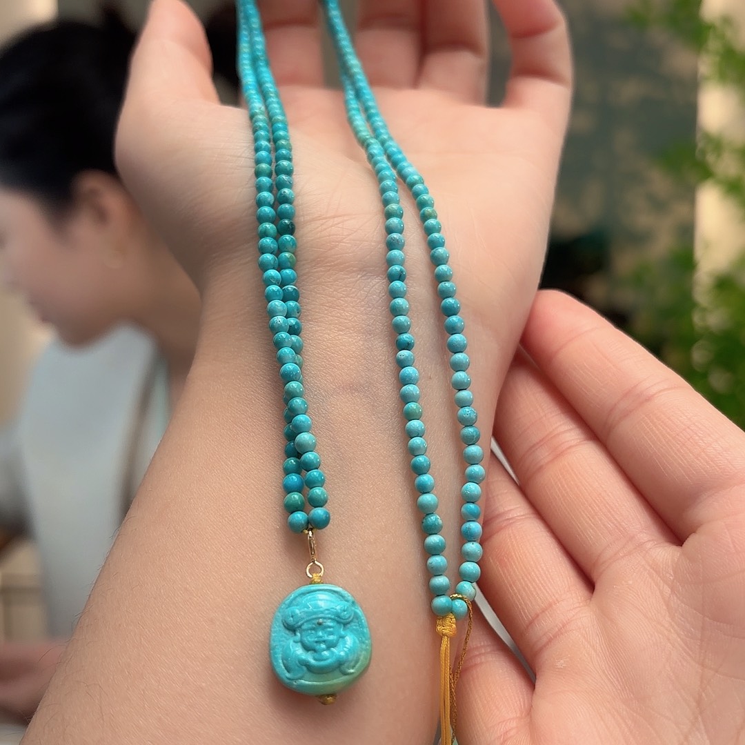 绿松石未镶嵌颈饰