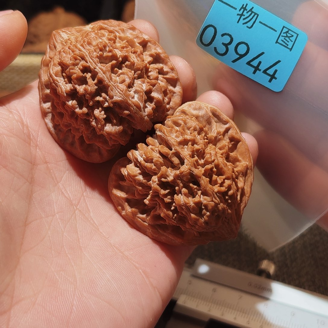 把件文玩核桃满天星