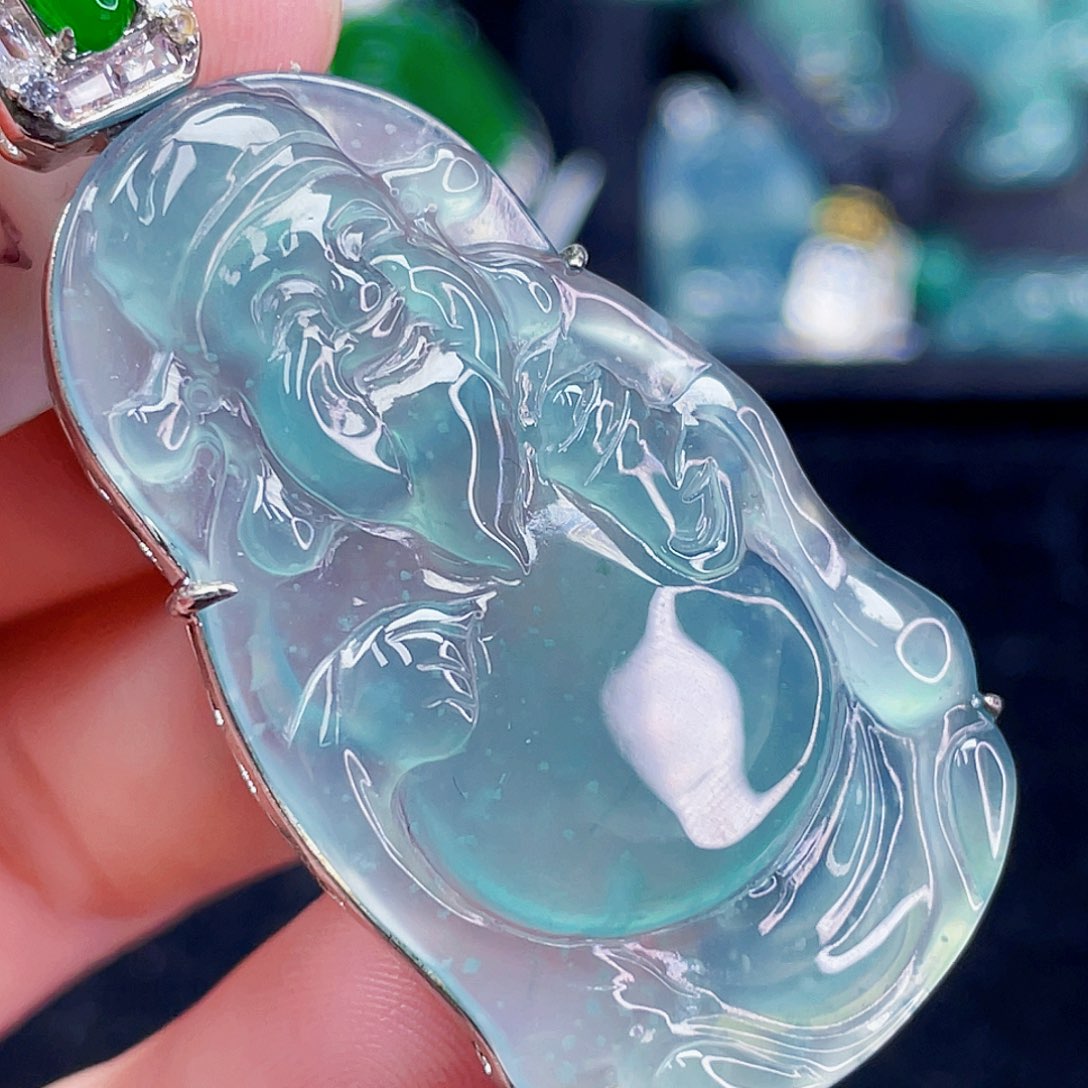 翡翠未镶嵌颈饰235