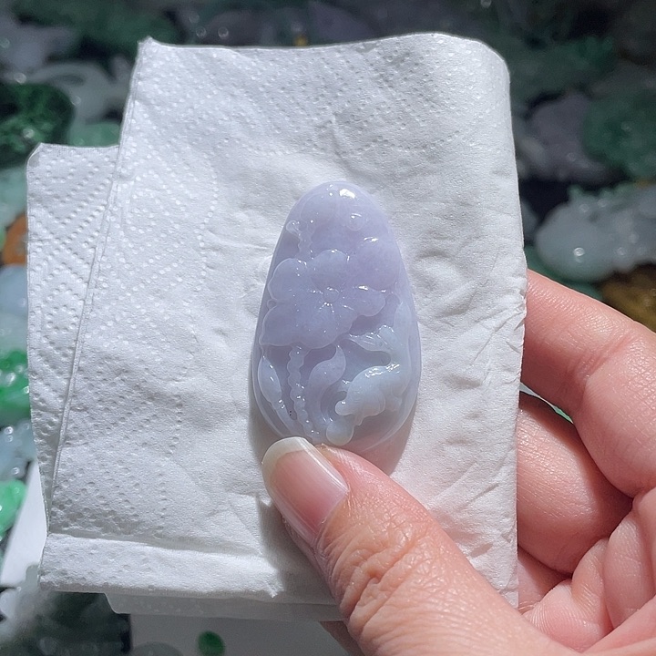 颈饰未镶嵌翡翠天