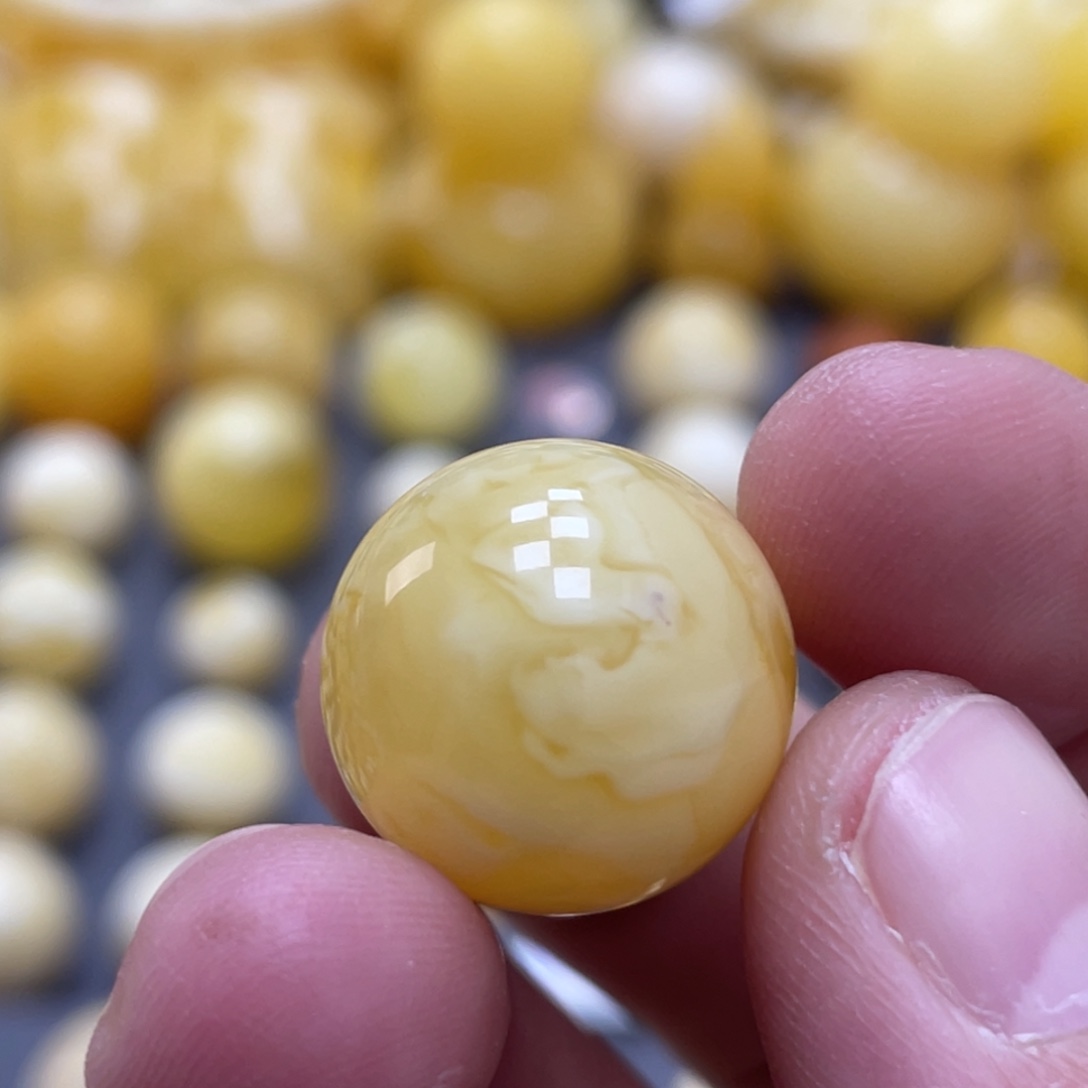 蜜蜡未镶嵌裸石17.3mm瑕疵浓蜡妖花