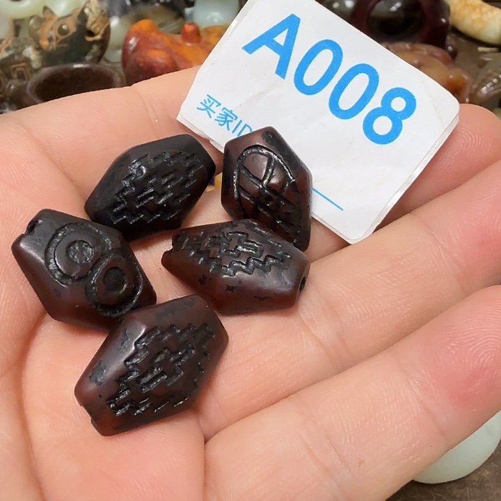 玛瑙/玉髓未镶嵌颈饰