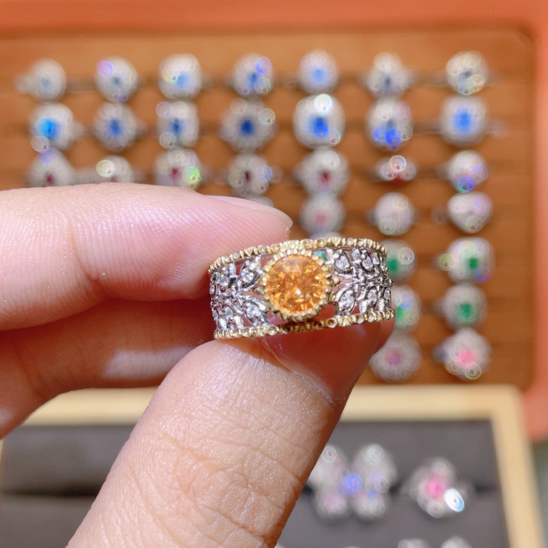 石榴石（芬达石）18K金镶嵌戒指1.1ct 