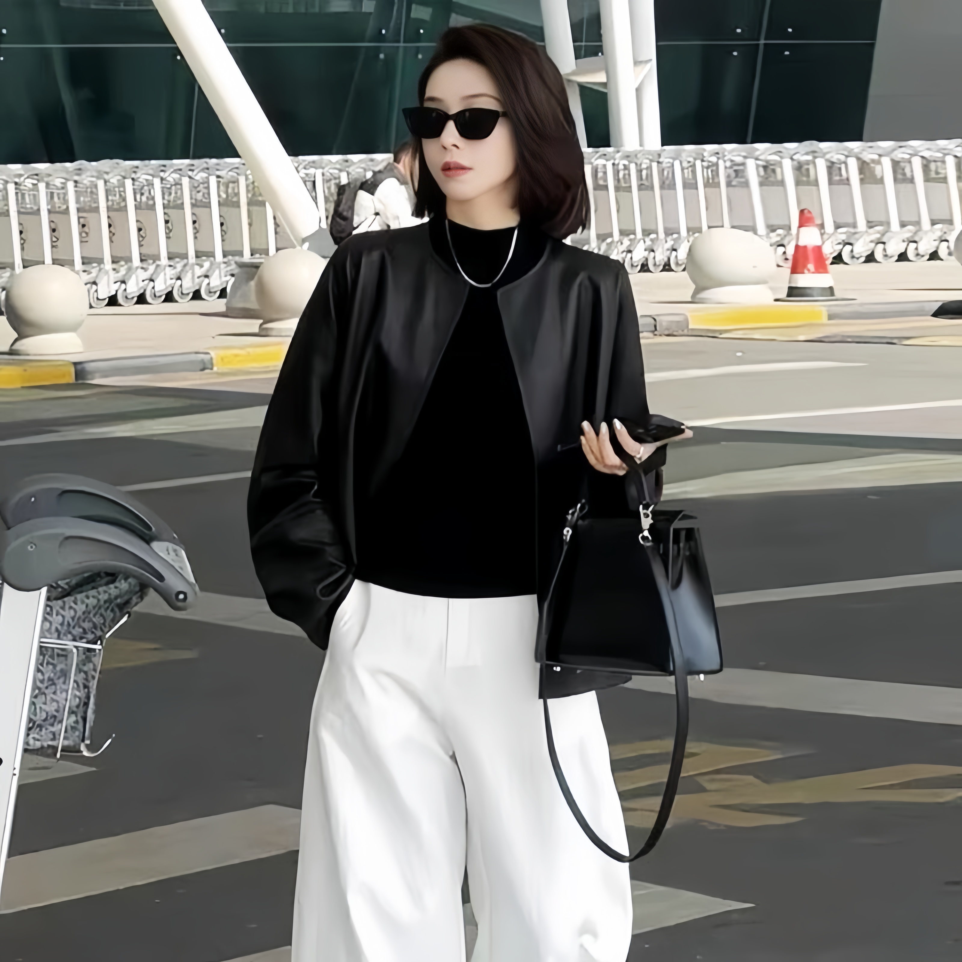 高端网红爆款时尚皮衣女2025早春新款慵懒休闲设计感高级感短外套
