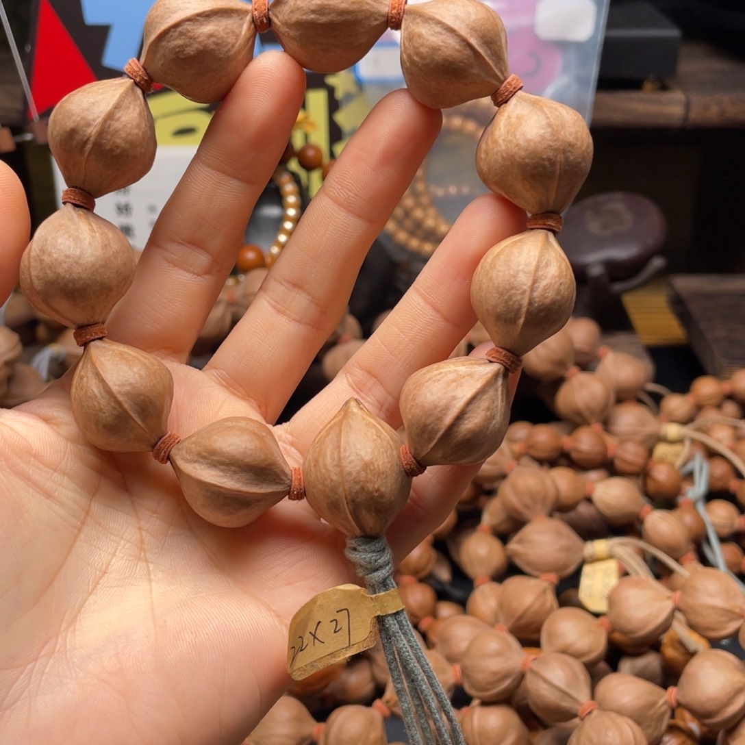 _***昂橄榄核吊坠2227铁核