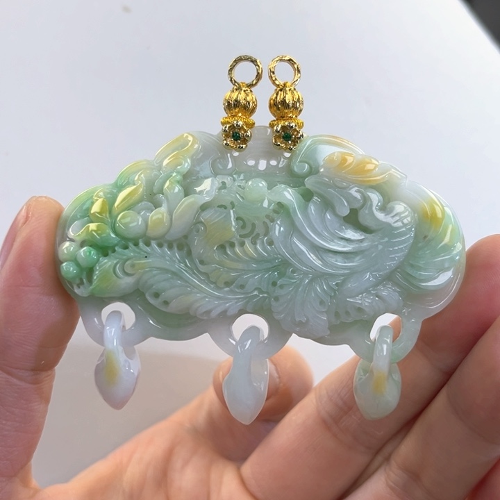 翡翠吊坠(赠链)未镶嵌代编织