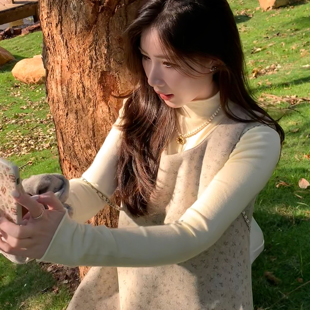 梦里-陈 甜系碎花背心裙三件套