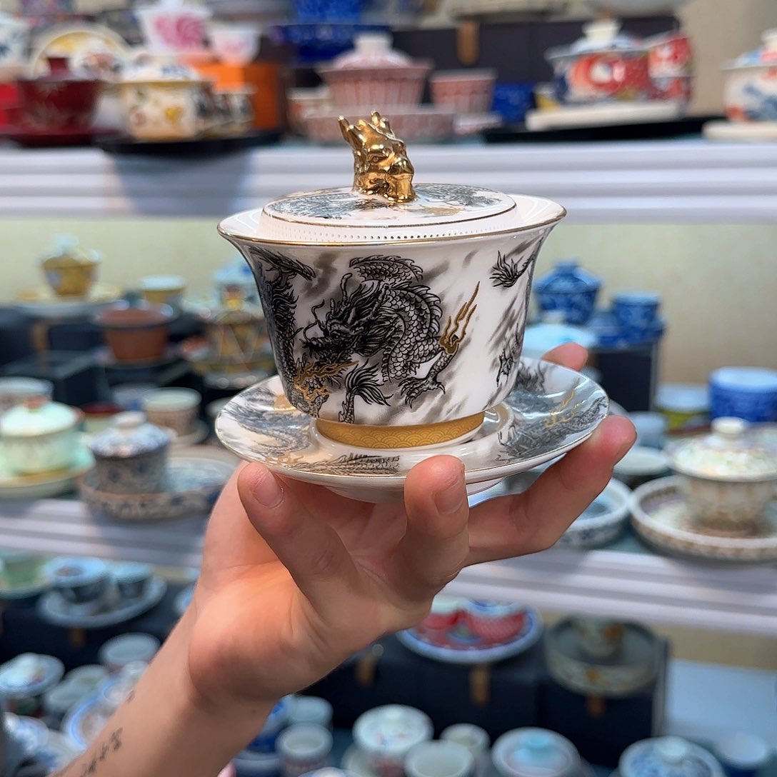 那是他最不值你这笔