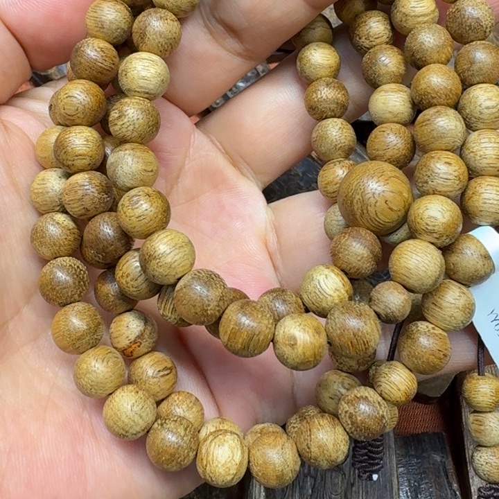 大叶紫檀（黑酸枝木类）