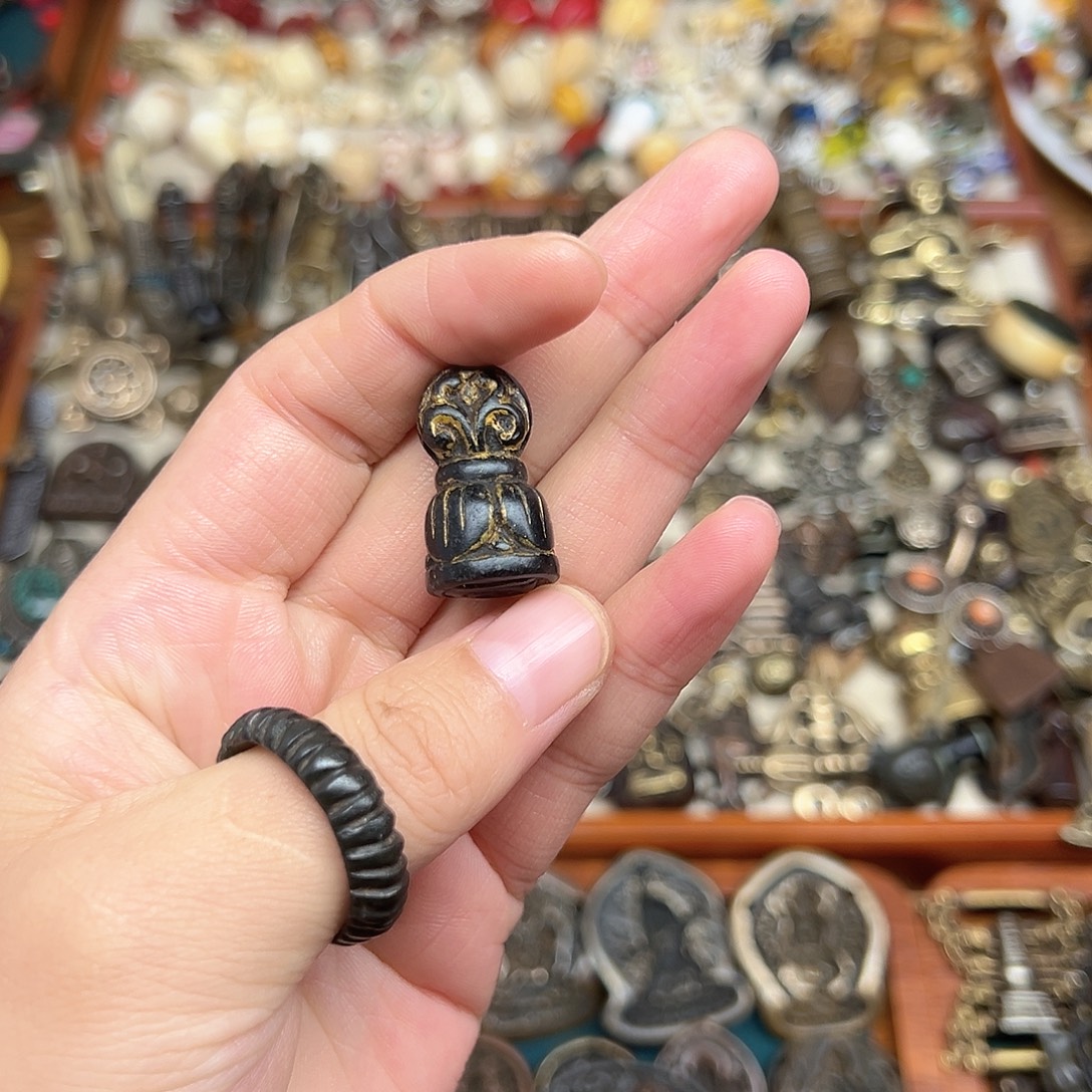 岚***。铜铁合金类藏地精美藏印