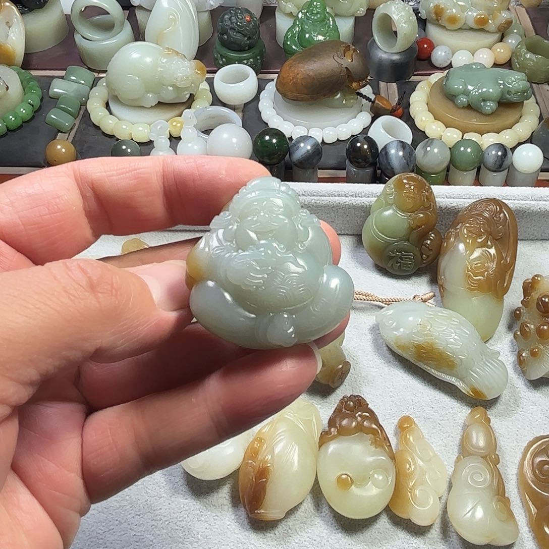 和田玉挂件未镶嵌社**氓