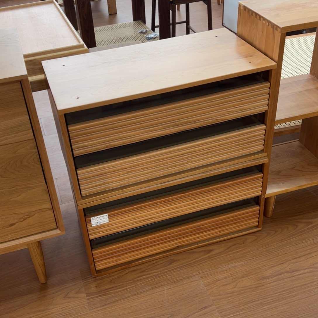 J***y实木樱桃木海海组合柜双抽样品