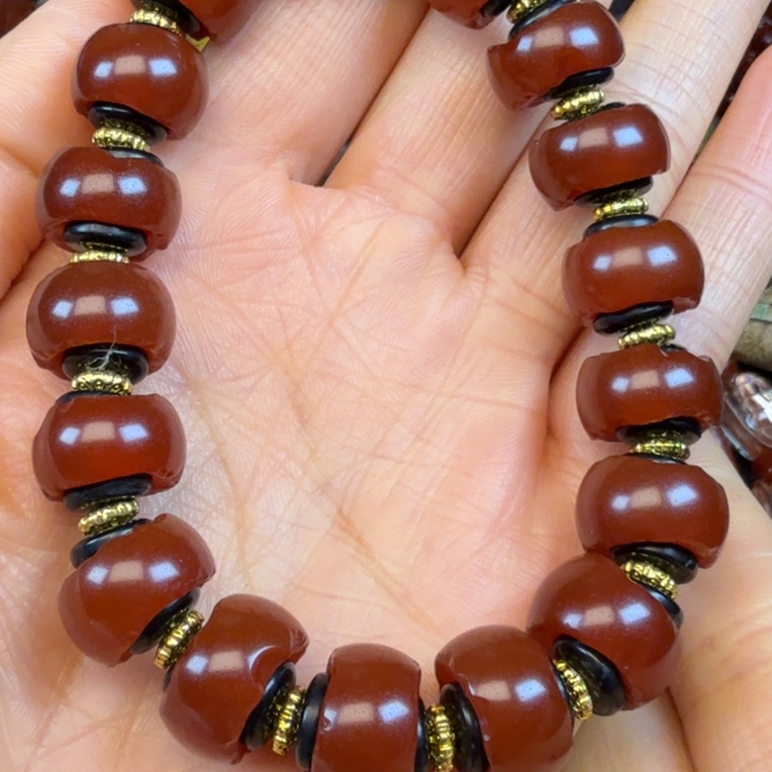 马***功玛瑙/玉髓未镶嵌颈饰