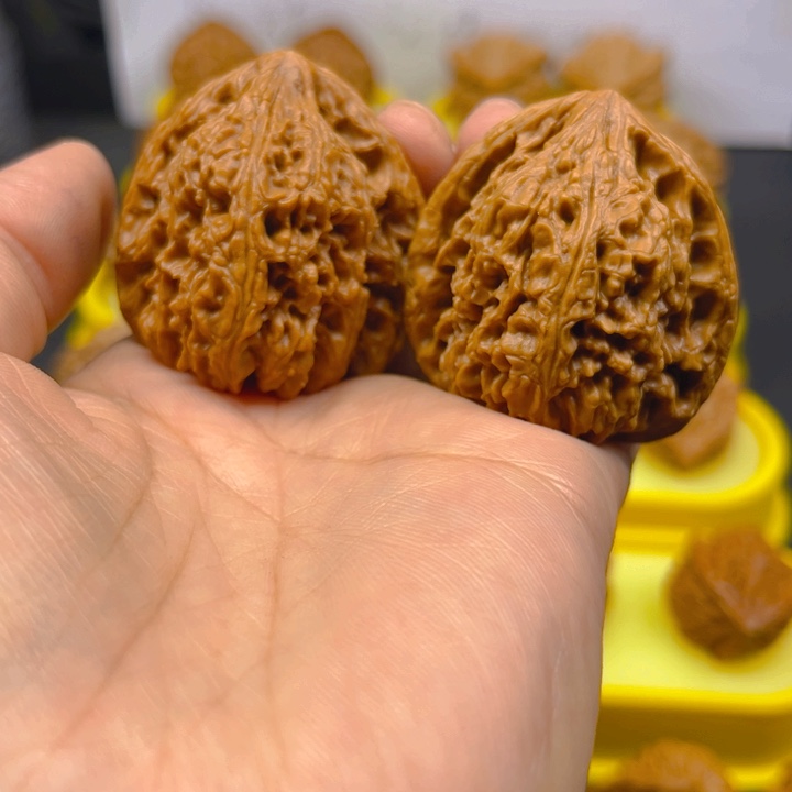 把件文玩核桃保****司