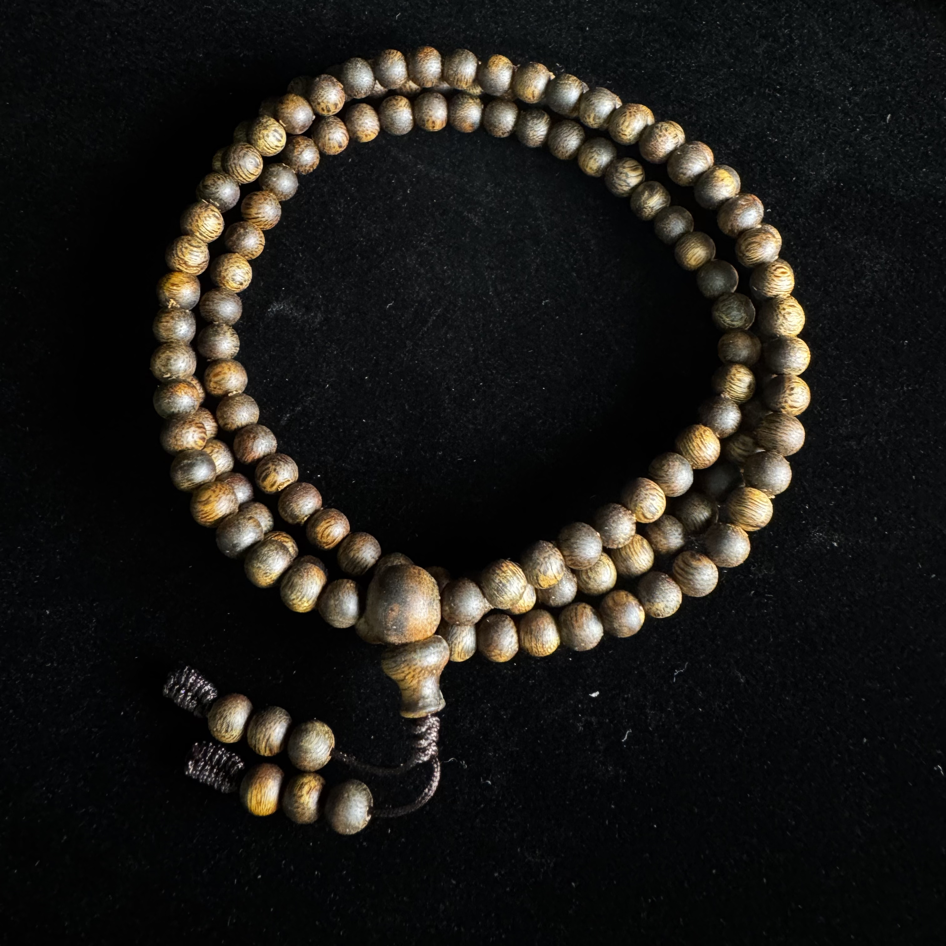 沉香【凤姐沉香】云南深山老料05/11克多样性发货一条