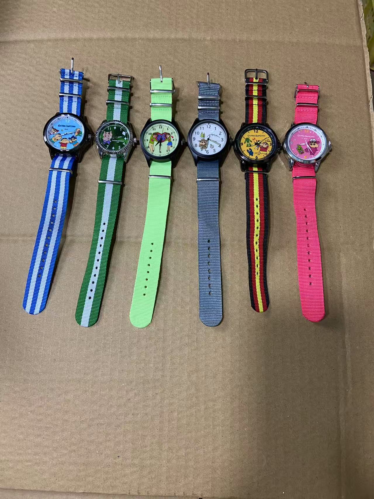 蜡笔小新手表智能手表