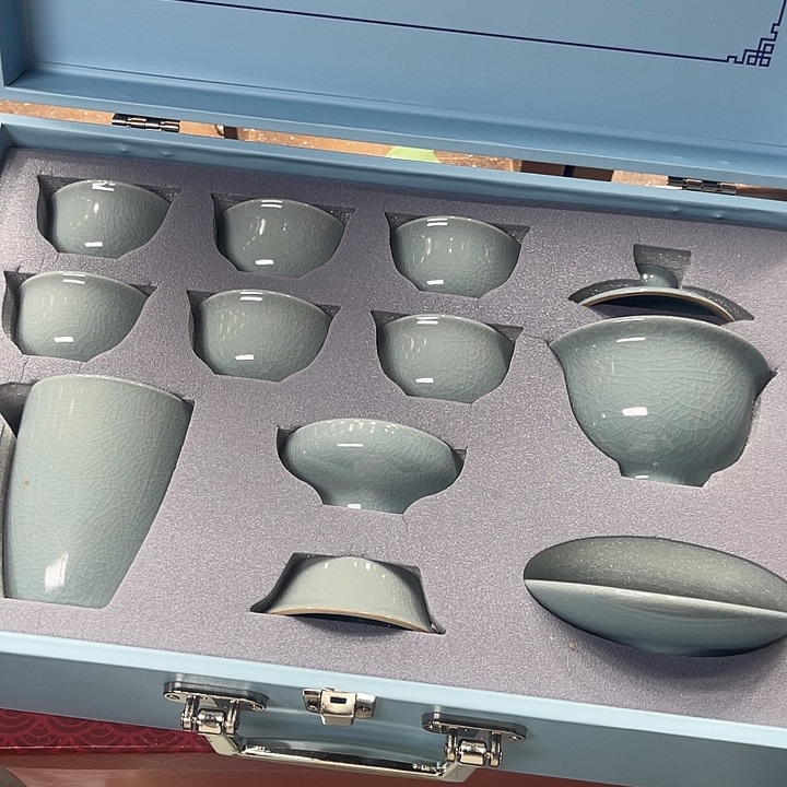 孤品茶具等。             