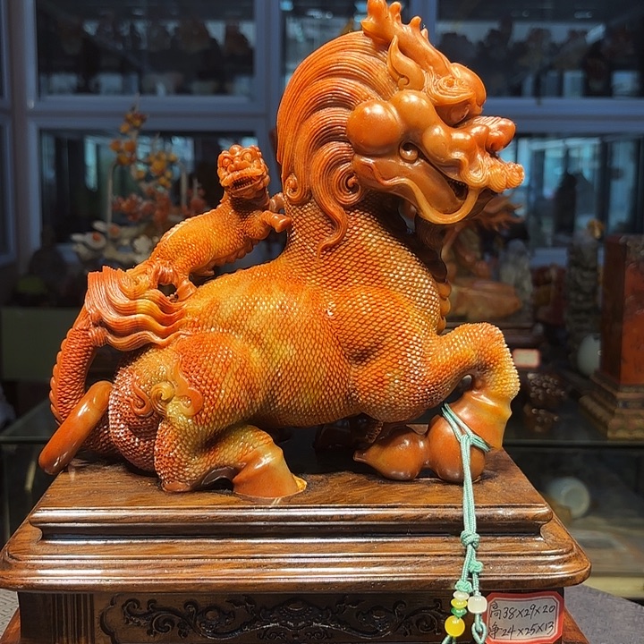 鲁***寿山石寿山石雕刻的艺术品