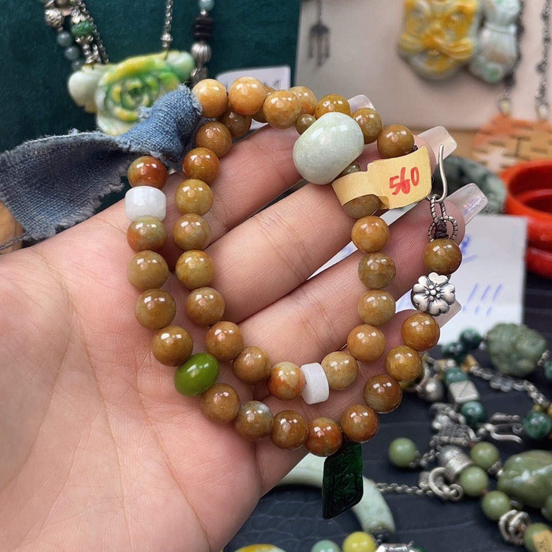 未镶嵌手链翡翠?****）