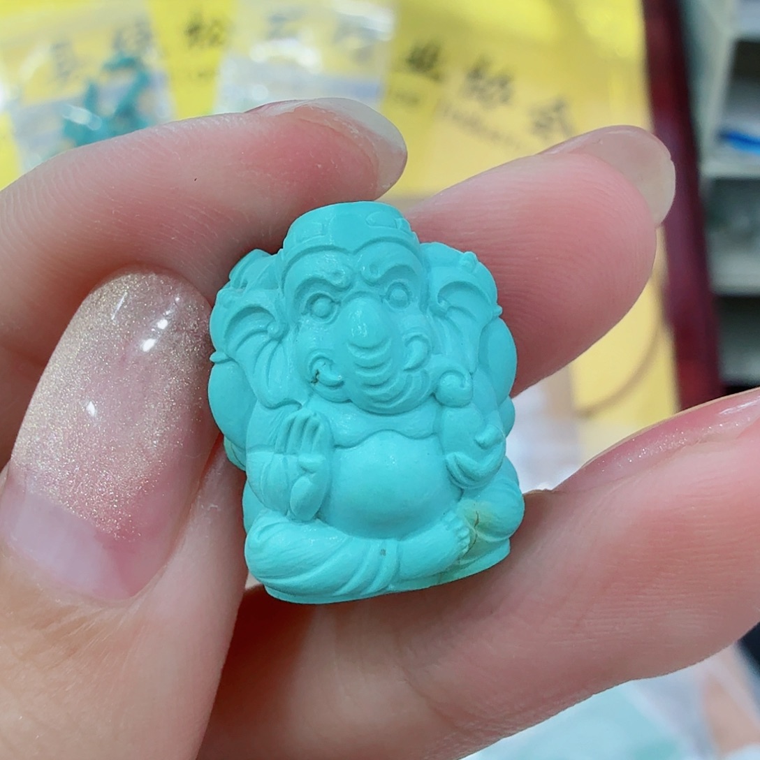 未镶嵌绿松石珠宝奇石