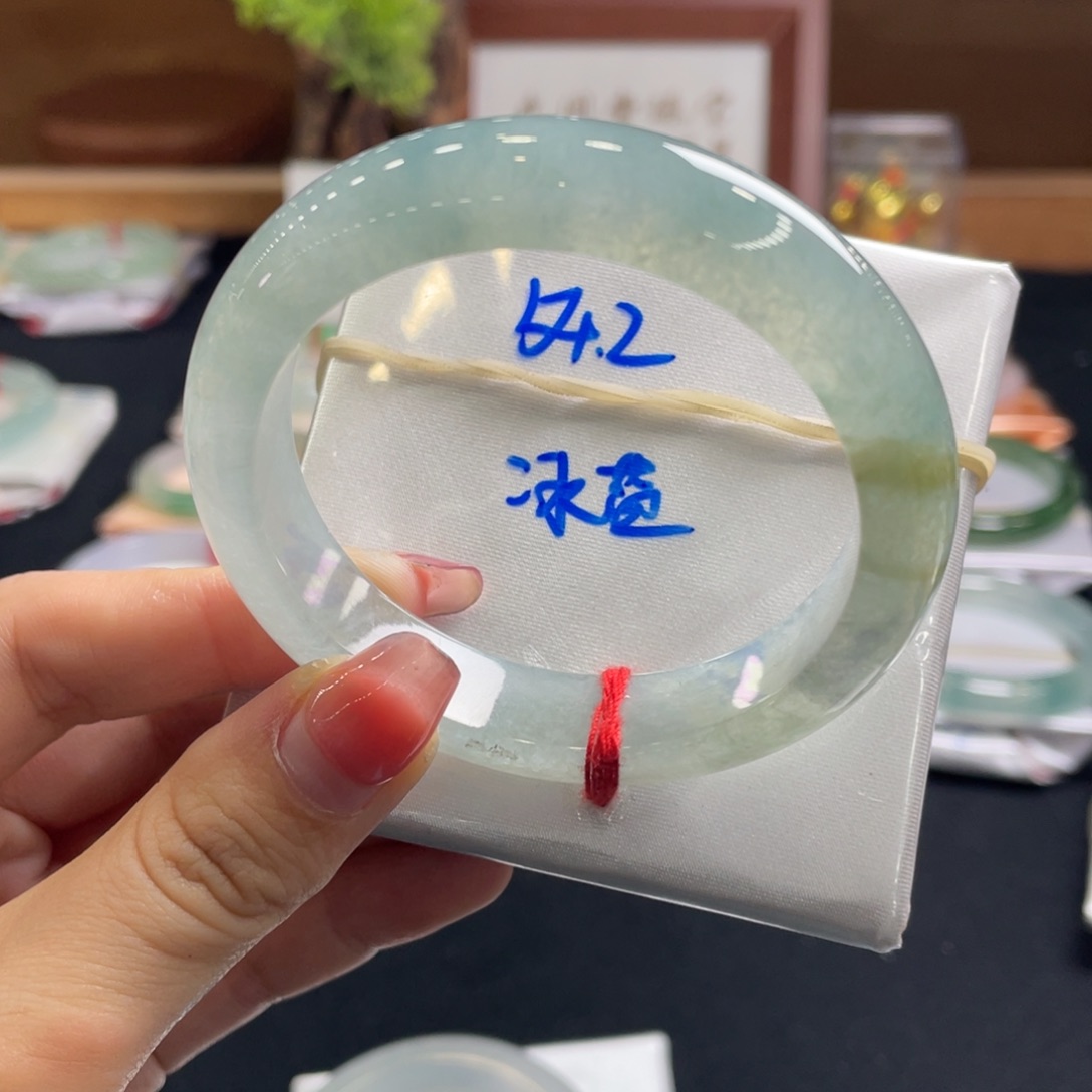 翡翠手镯未镶嵌54.2正