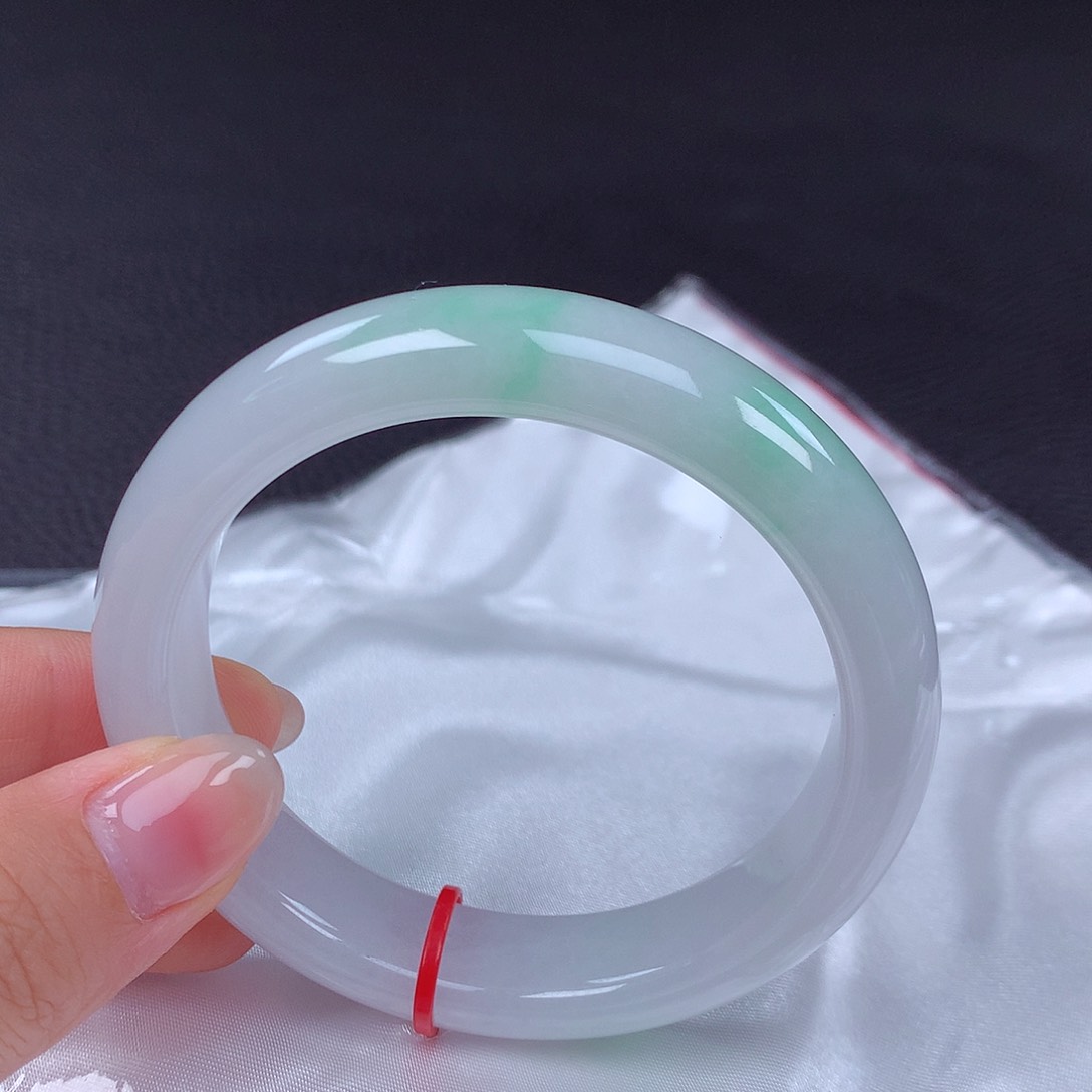 翡翠手镯未镶嵌57圈口432708