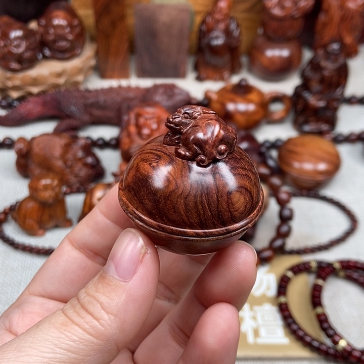 花梨木类端景台风****！小貔貅盒子