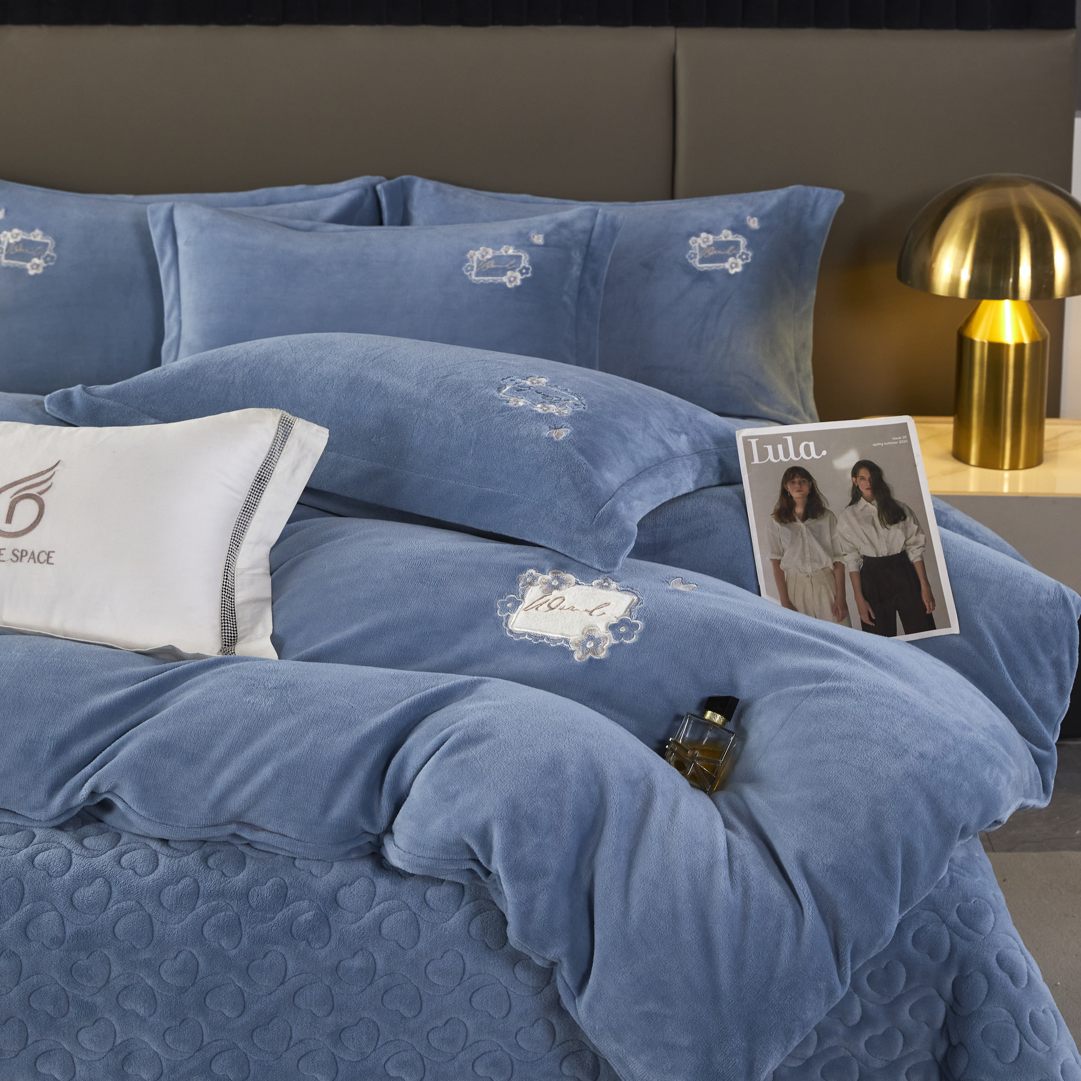 【美玲家纺实体】床盖款！新款牛奶绒床上用品四件套