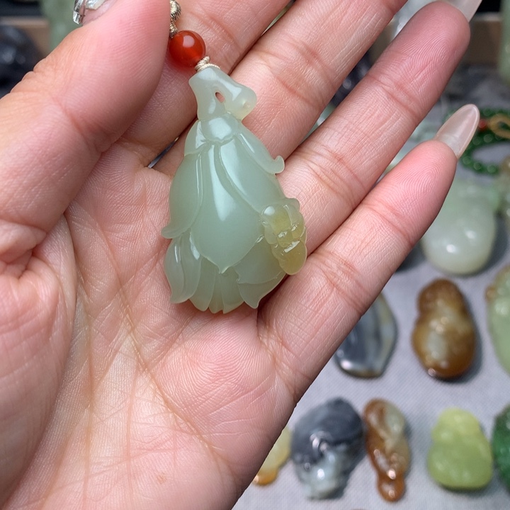 和田玉挂件未镶嵌