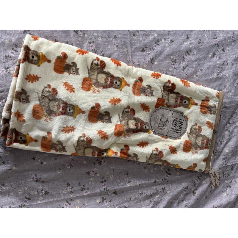 阳光-150m松鼠小熊牛奶绒休闲盖毯毛毯加厚