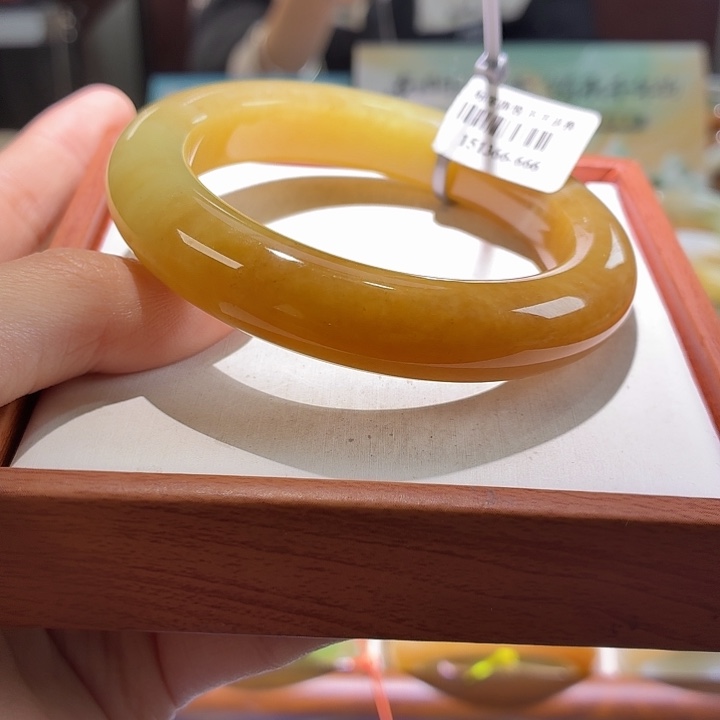 和田玉未镶嵌手镯13。58+