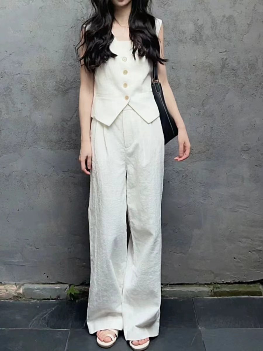 （48小时）801-900 一线大牌女装清尾货 以直播间为准