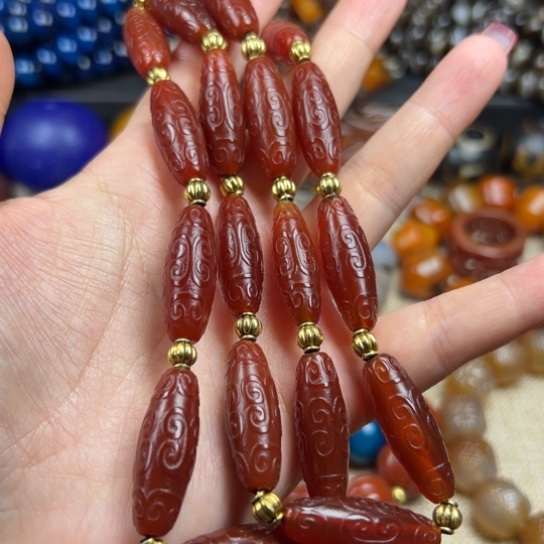 玛瑙/玉髓未镶嵌颈饰