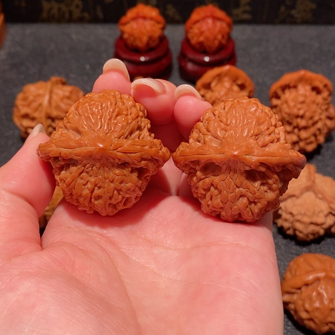 文玩核桃吊坠满天星