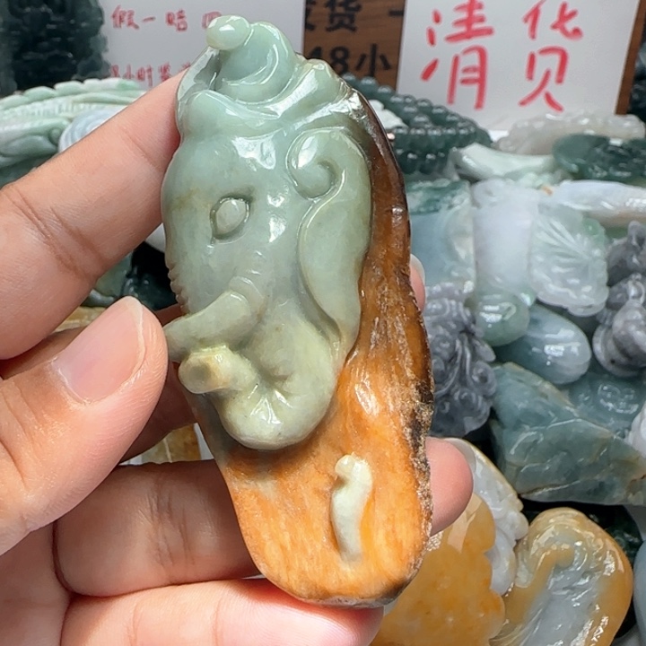 翡翠未镶嵌颈饰保真天然A货翡翠