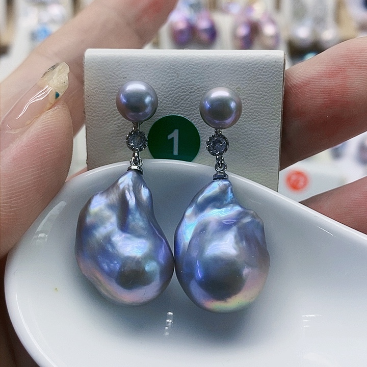 银S925镶嵌耳饰淡水珍珠