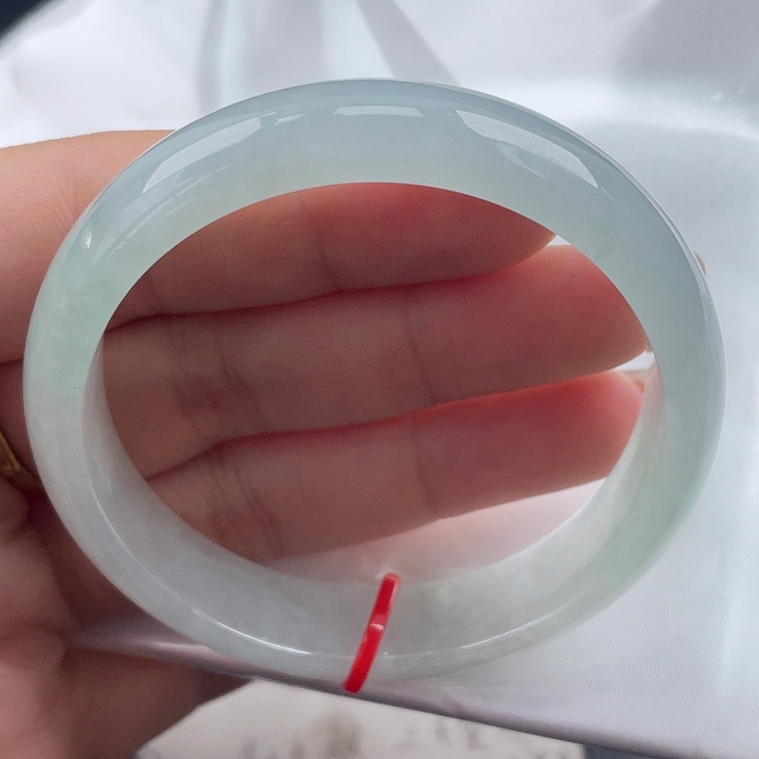 翡翠未镶嵌手镯55圈口