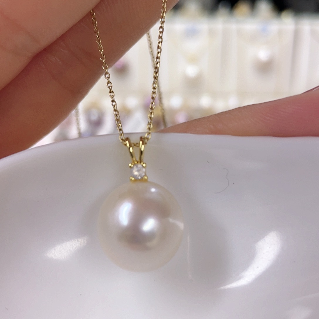 淡水珍珠未镶嵌吊坠(赠链)