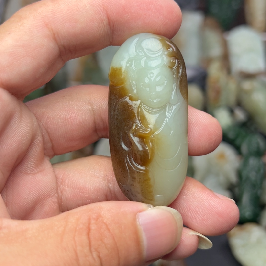 和田玉未镶嵌挂件