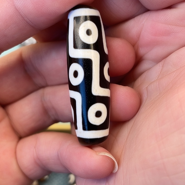 玛瑙吊坠未镶嵌紫**来